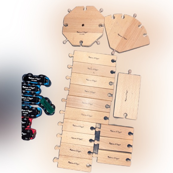 Melissa and Doug train set - Picture 6 of 8